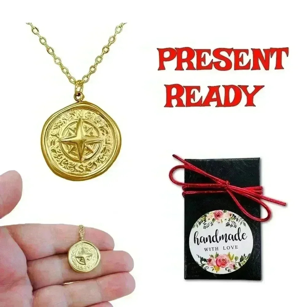Compass gold coin necklace graduation gift - Picture 3 of 12
